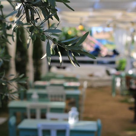 Fullmoon Rooms Cesme Exterior foto