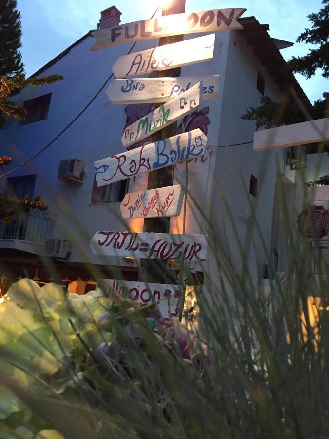 Fullmoon Rooms Cesme Exterior foto