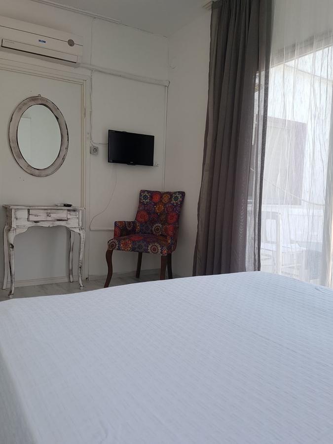 Fullmoon Rooms Cesme Exterior foto