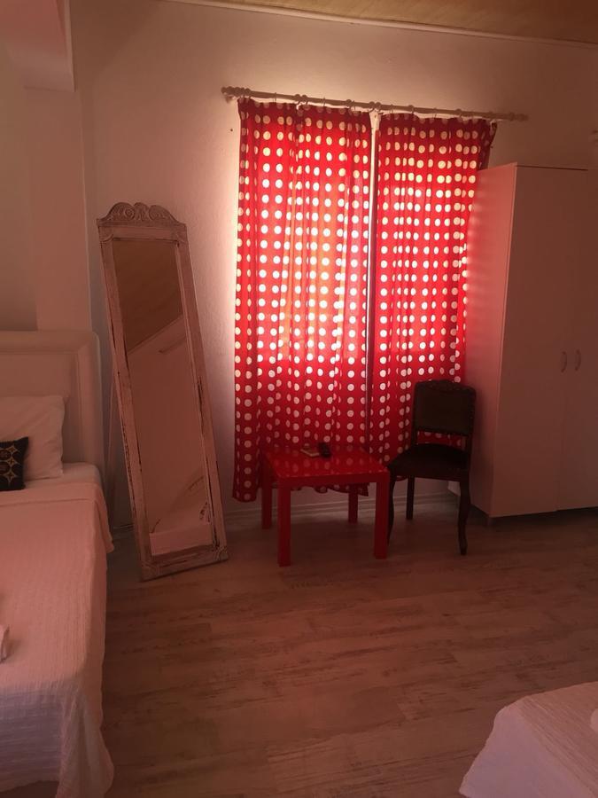 Fullmoon Rooms Cesme Exterior foto